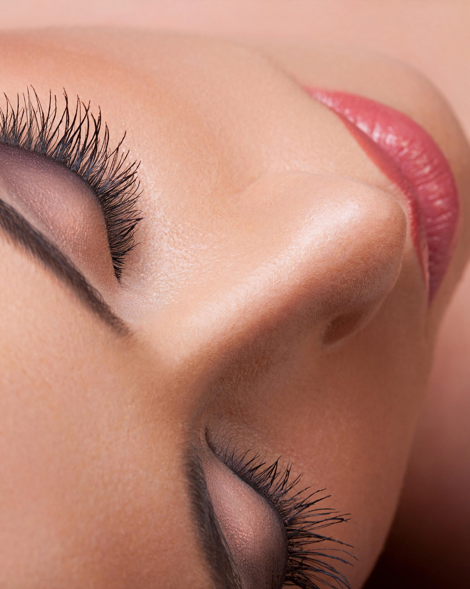 Woman eye with beautiful makeup and long eyelashes